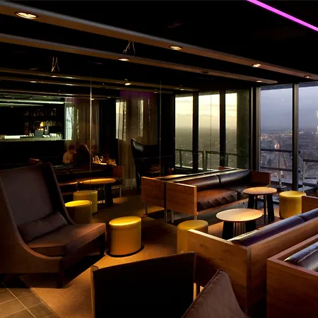 The Penthouse At Tower Den Haag