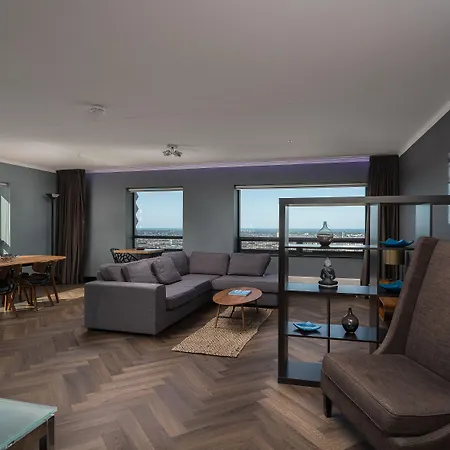 The Penthouse At Tower Appartement Den Haag