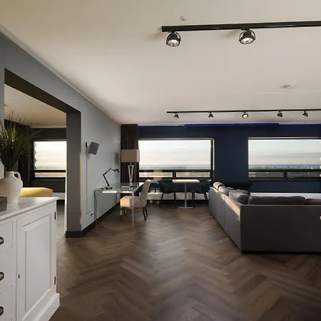 The Penthouse At Tower Appartement