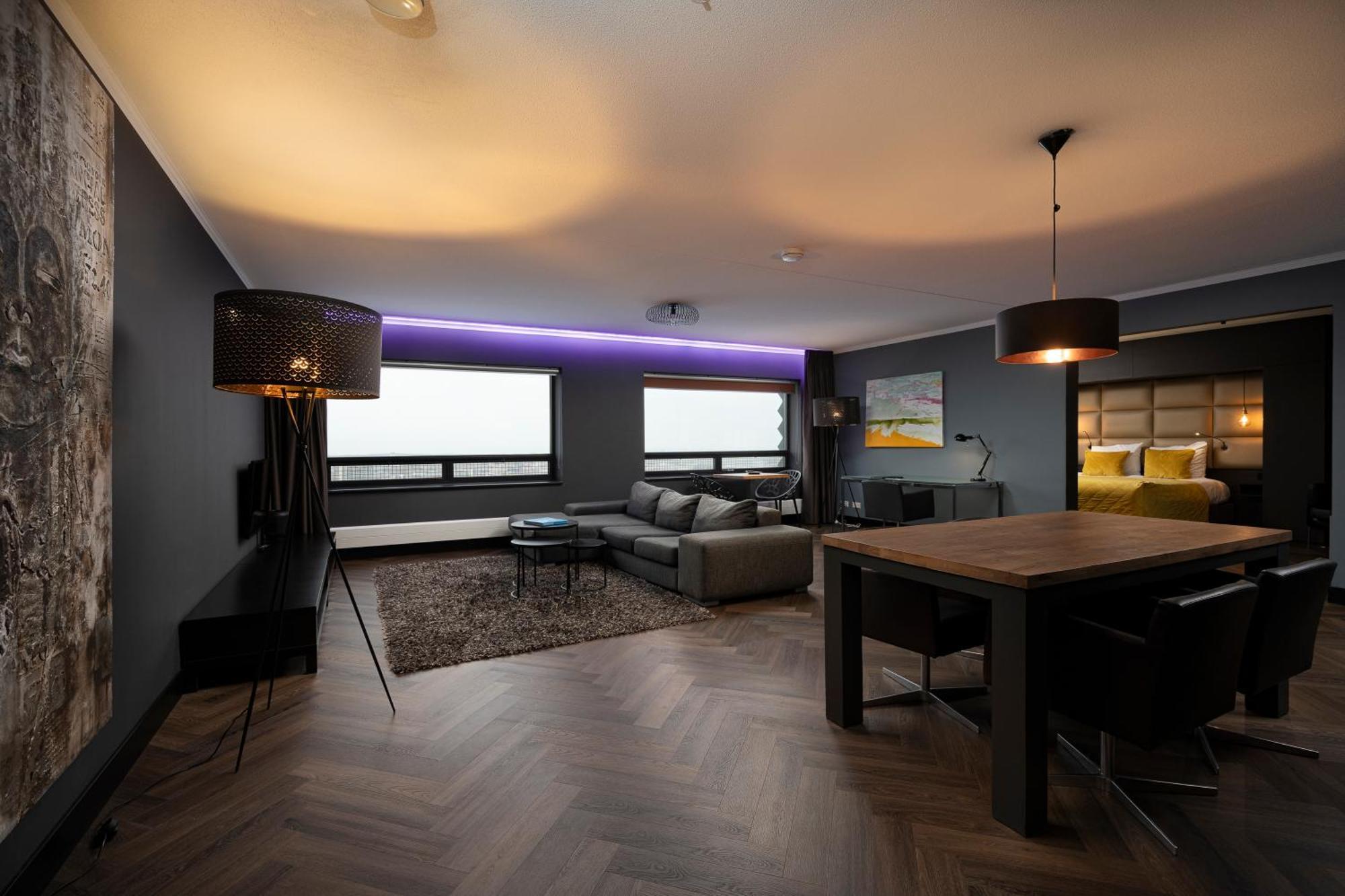 The Penthouse At Tower *
