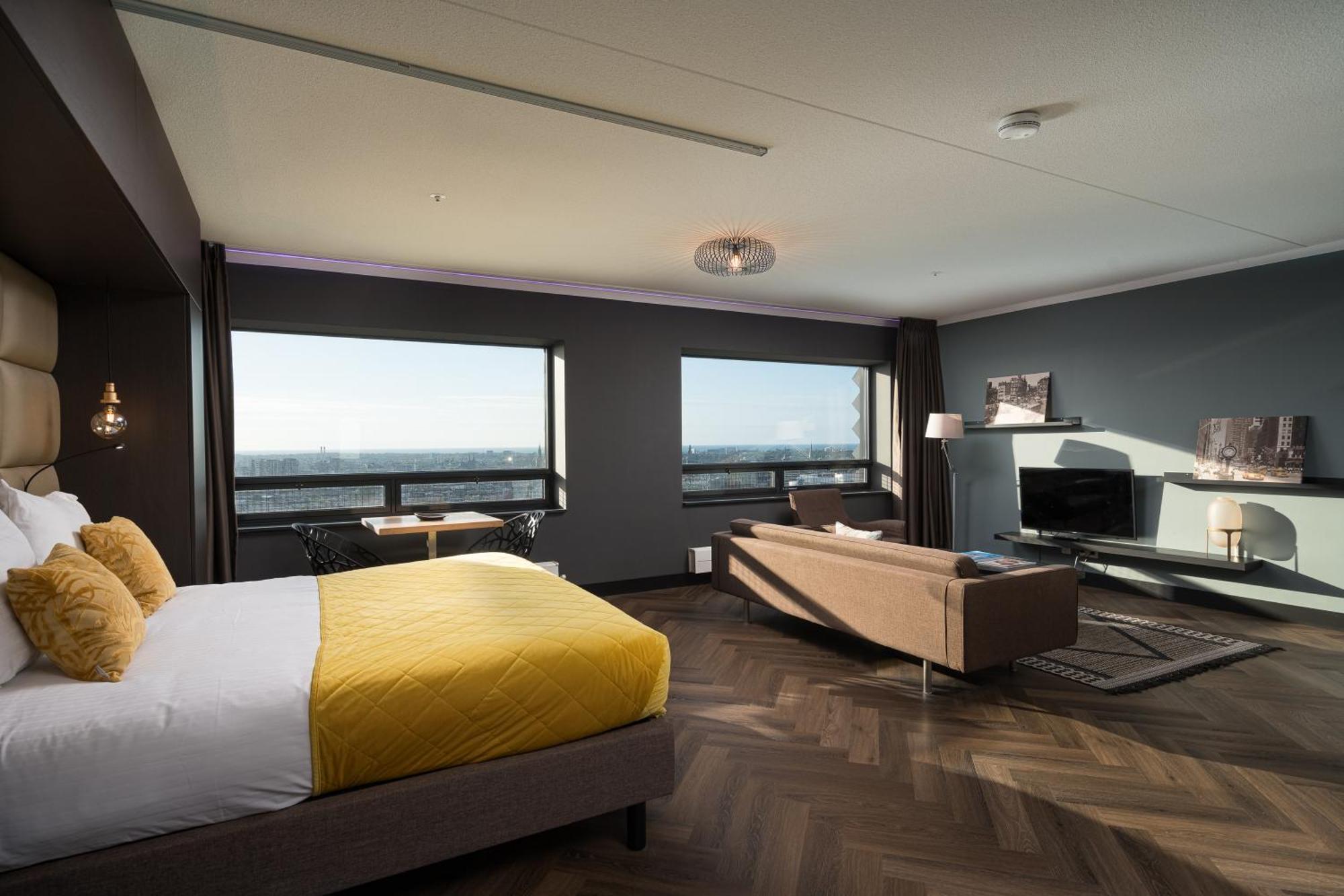 The Penthouse At Tower *